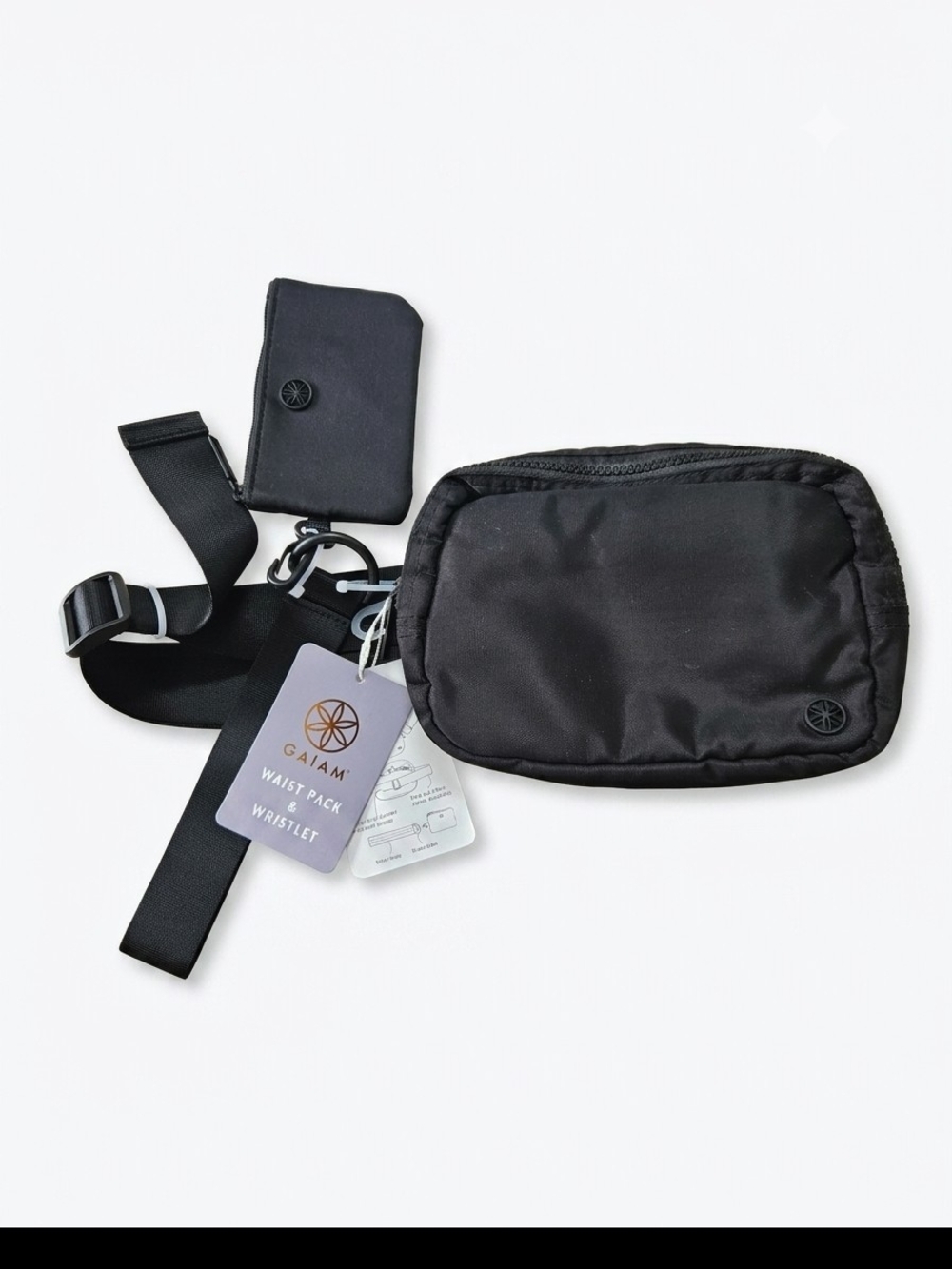 *NWT* GAIAM Black Waist Pack with Detachable Wristlet